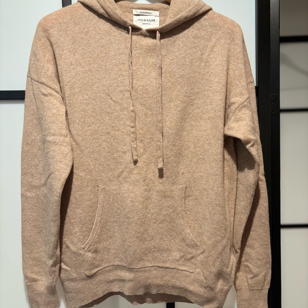 Hudson's Bay Cashmere Pullover Sweater